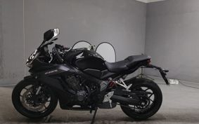 HONDA CBR650R 2023 RH03