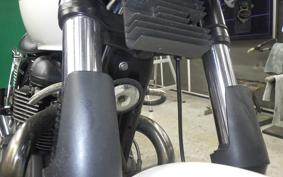 TRIUMPH BONNEVILLE 2010