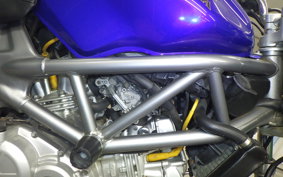 HONDA VTR 250 2023 MC33