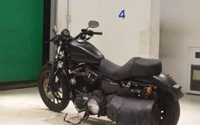 HARLEY XL883N 2010