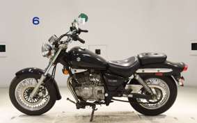 SUZUKI GZ250 Marauder