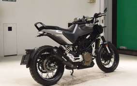 HUSQVARNA SVARTPILEN 401 2022