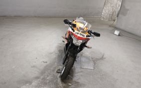 HONDA CBR250R MC41