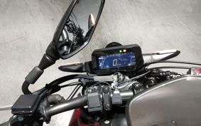 HONDA CB250R MC52