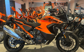 KTM 1290 SUPER ADVENTURE S 2024 V7940