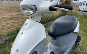 SUZUKI LET's 4 CA46A