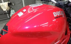 DUCATI MONSTER 821 2014