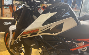 KTM 125 DUKE JPA40