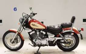 YAMAHA VIRAGO 250 3DM