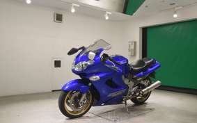 KAWASAKI ZZ1200 NINJA R 2003 ZXT20C
