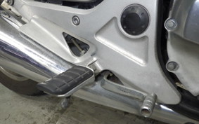 HONDA X4 1998 SC38