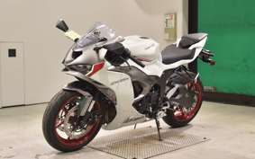 KAWASAKI NINJA ZX-6R A 2025 ZX636J