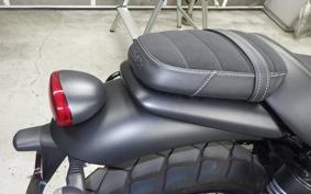 TRIUMPH STREET SCRAMBLER 2023