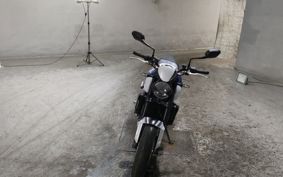 TRIUMPH TRIDENT 660 2024 LGL10U