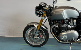 TRIUMPH THRUXTON 1200R 2017 DAD72H