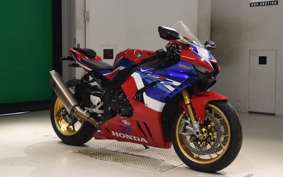 HONDA CBR1000RR RSP 2023 SC82