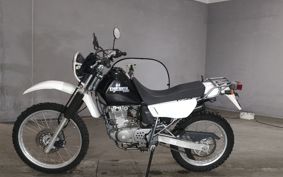SUZUKI DJEBEL200 SH42A