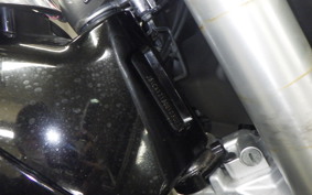 SUZUKI BOULEVARD M109R 2010