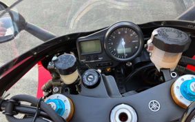 YAMAHA YZF-R7 2010 RM01