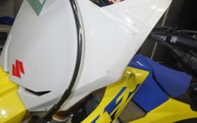 SUZUKI RM-Z250
