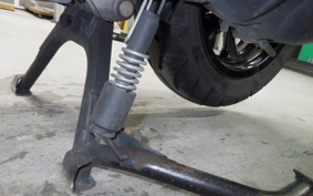 YAMAHA ﾄﾘｼﾃｨ125 SEC1J