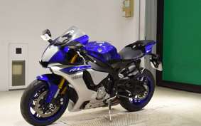 YAMAHA YZF-R1 2015