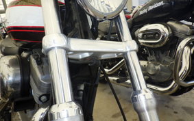 HARLEY XL883LI