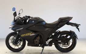 SUZUKI ｼﾞｸｻｰ250SF ED22B