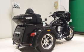 HARLEY FLHTCUTG TRIKE 2016