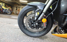 TRIUMPH STREET TRIPLE RS 2025 HDA614
