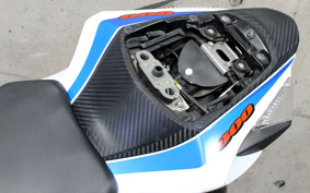 SUZUKI GSX-R600 2014 C3111