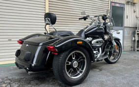 HARLEY FLRT 2016 MCC