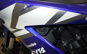 YAMAHA YZF-R1 2004