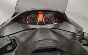 SUZUKI SKYWAVE 250 CJ44A