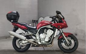 YAMAHA FZ1 FAZER 2002 RN06