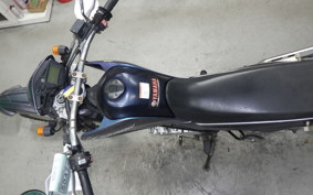 YAMAHA SEROW 250 2001 DG11J