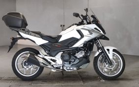 HONDA NC750X 2017 RC90