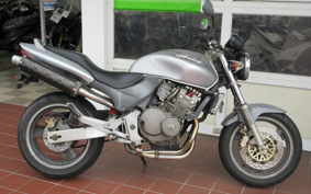 HONDA HORNET250 MC31