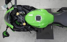 KAWASAKI ZX-4R SE 2025