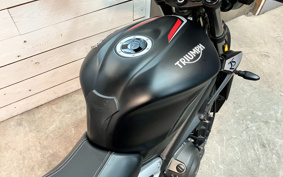 TRIUMPH STREET TRIPLE RS 2019 HDA464