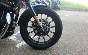 HARLEY XL883N 2009 LE2