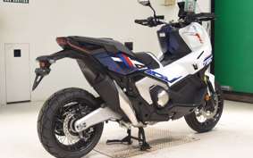 HONDA X-ADV 750 2026 RH21