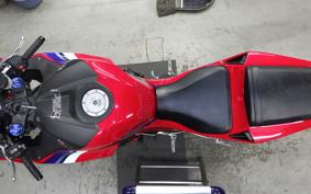 HONDA CBR600RR 2022 PC40