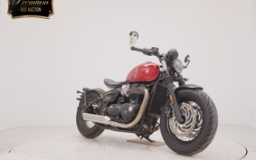 TRIUMPH BONNEVILLE BOBBER 2023