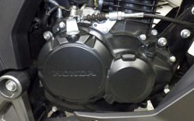 HONDA CB200XA 2025