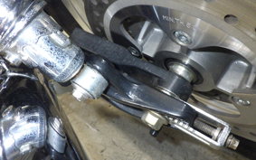 TRIUMPH THRUXTON 900 2004