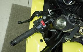 SUZUKI GSX-R750 2012