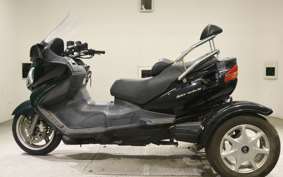 SUZUKI SKYWAVE 650 Trike 2004 CP51A