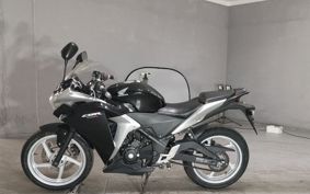 HONDA CBR250R MC41