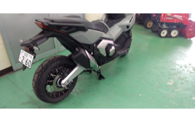 HONDA X-ADV 750 2024 RH21
